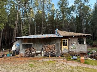 17601 Hooker Oak Rd, Nevada City, CA 95959