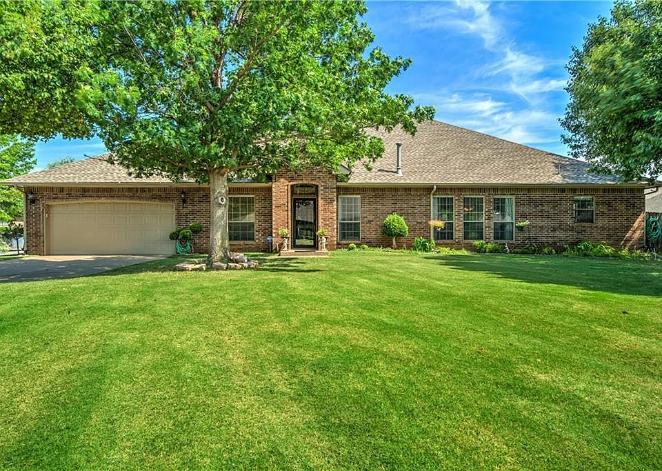 1st image of 15816 Sonoma Ct