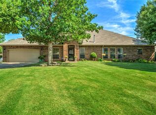 15816 Sonoma Ct, Edmond, OK 73013