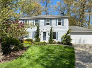 24378 Deepwoods Way, North Olmsted, OH 44070