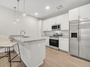 Park Lamont Apartments & Townhomes, Cleveland, OH 44106
