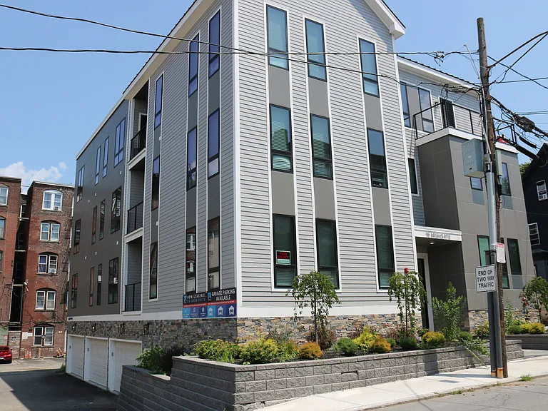 20 Highgate St #4 — Photo 9