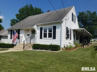 1414 Oak St, Chester, IL 62233