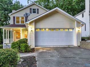 501 Carrsbrook Rd SE, Huntsville, AL 35803