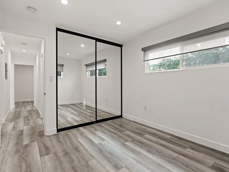 410 Lucas Ave — Photo 45