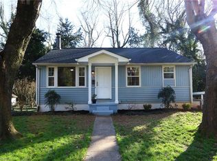 2422 Parkway Dr, Winston Salem, NC 27103