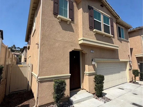 1375 Mesquite Dr, Vista, CA 92083