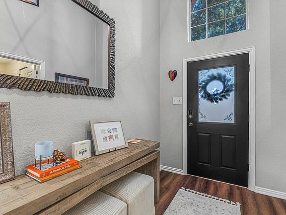5th image of 4600 Valleyview Dr