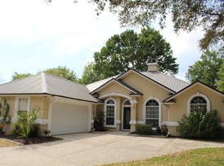 4252 Covered Creek Ct, Jacksonville, FL 32277