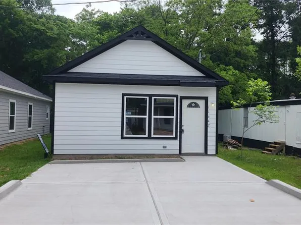 11446 Underwood Street, Willis, TX 77318