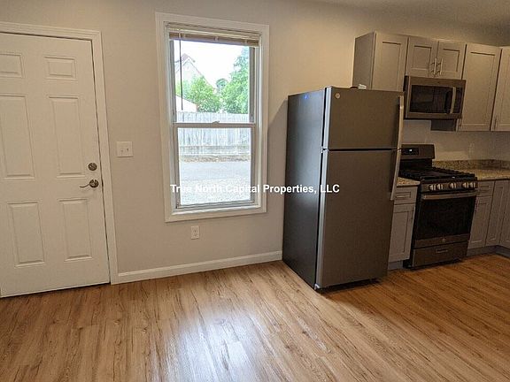1 Lawton Pl. #4 Waltham Shared Unit Photo 2