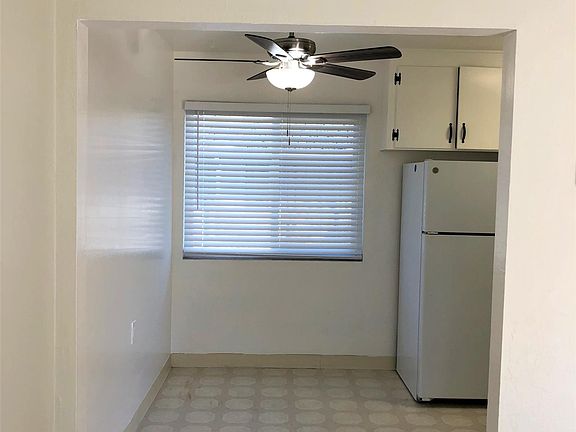 2nd image of 655 Mariposa Ave #4