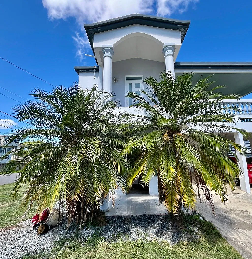 2 bed, 1.0 bath, 1200 sqft, $1,100 — Photo 1