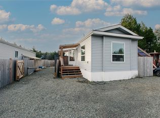 421 Humpback Pl, Ucluelet, BC V0R3A0