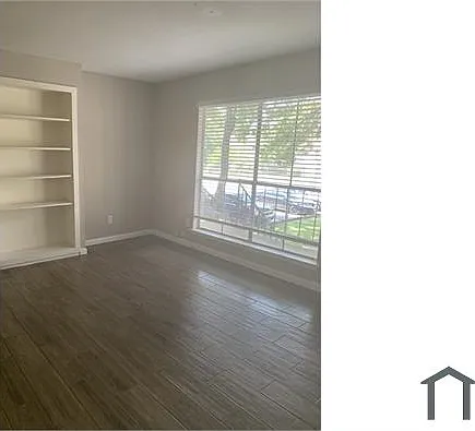 5625 Antoine Dr #202