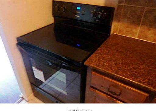 4th image of 1900 Dartmouth St #1-B