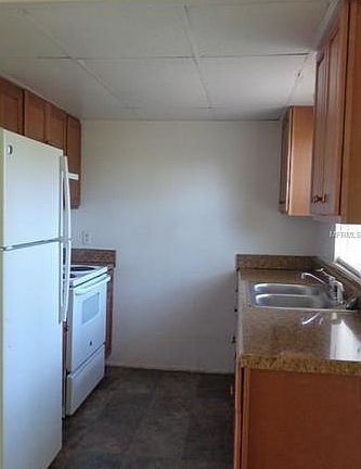 5th image of 1111 Landmark Ln