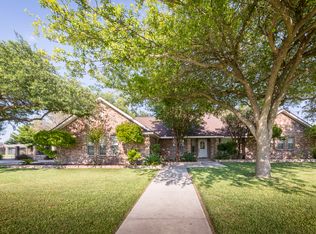 207 Rolling Ridge Dr, Condos, TX 78840