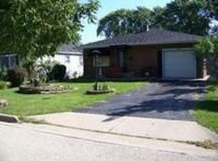 1304 Waverly Pl, Joliet, IL 60435