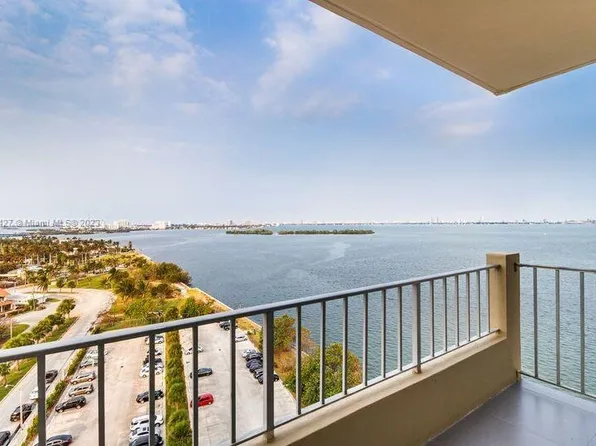 880 NE 69th St APT 12Q, Miami, FL 33138