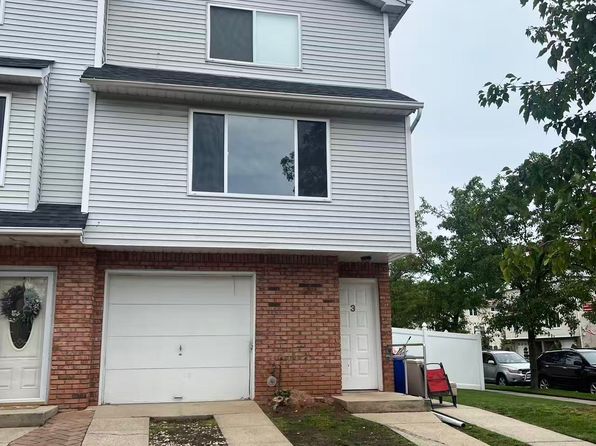 3 Marne Ave