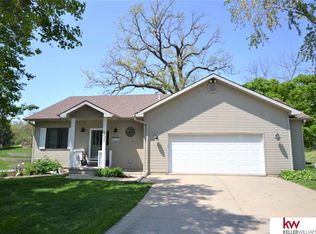 803 Otter Ct, Plattsmouth, NE 68048