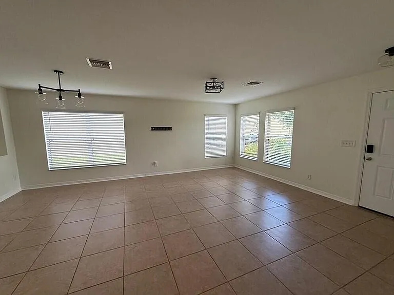 18168 Horizon View Blvd — Photo 7