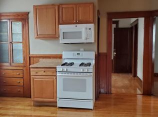 2 Svea St #2, Worcester, MA 01607