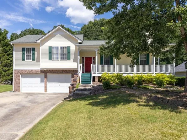 33 Starlyn Trce, Hiram, GA 30141