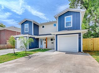 208-212 E Cherry St, Sherman, TX 75090