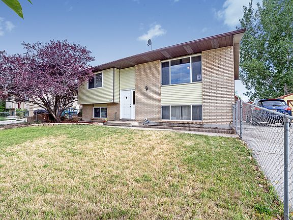 3rd image of 7347 W Copper Hill Dr