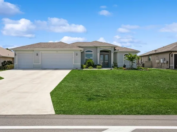 180 Rotonda Blvd N, Rotonda West, FL 33947