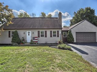 1850 Stone Mill Dr, Elizabethtown, PA 17022