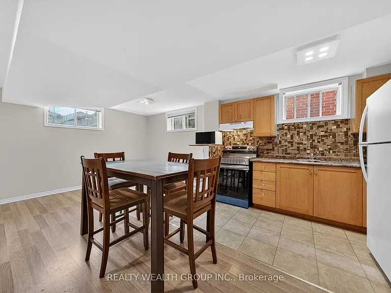 79 Hanmer St E #LOWER — Photo 5