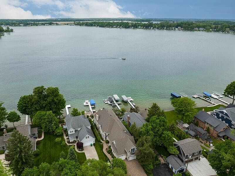 20744 Diamond Shores Dr, Cassopolis, MI 49031 MLS 22020682 Zillow