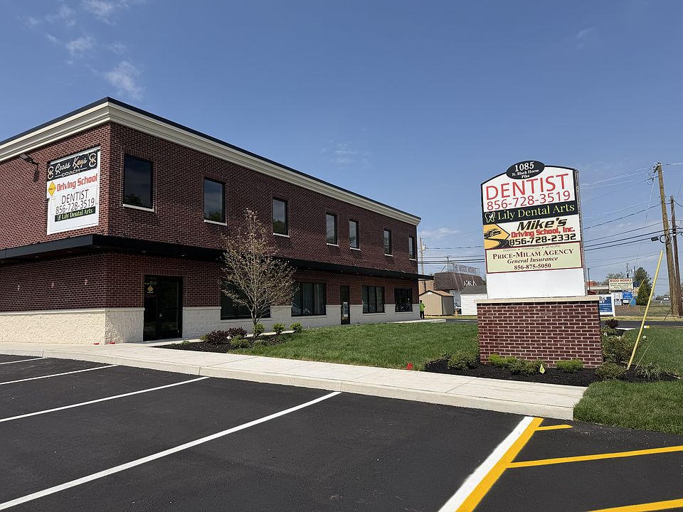 2nd image of 1085 N Black Horse Pike Suite 1
