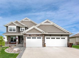 1359 Oakwood Ln NE, Hanover, MN 55341