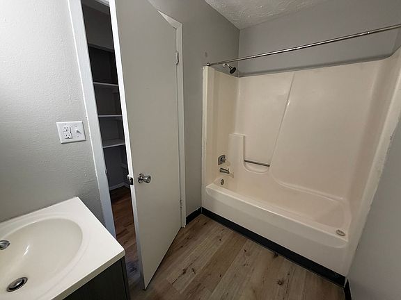 2nd image of 7106 Hillandale Rd APT 4