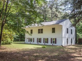 12190 Tidewater Trl, Saluda, VA 23149