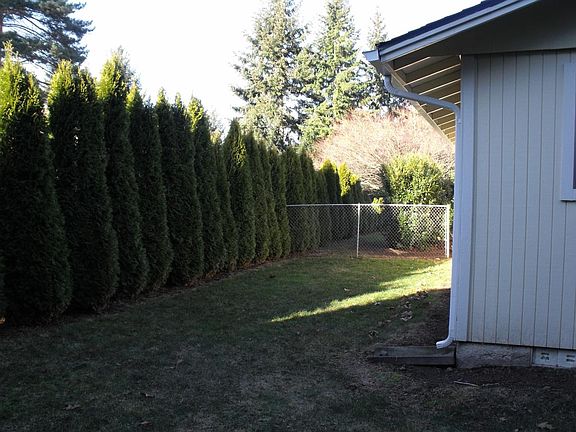 5th image of 14317 SE 12th St