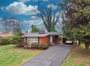 4705 Clarmar Rd, Jeffersontown, KY 40299