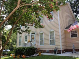 5320 Bentgrass Dr, Raleigh, NC 27610