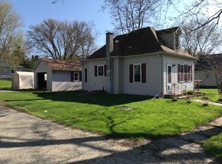 304 E Penn St, La Farge, WI 54639