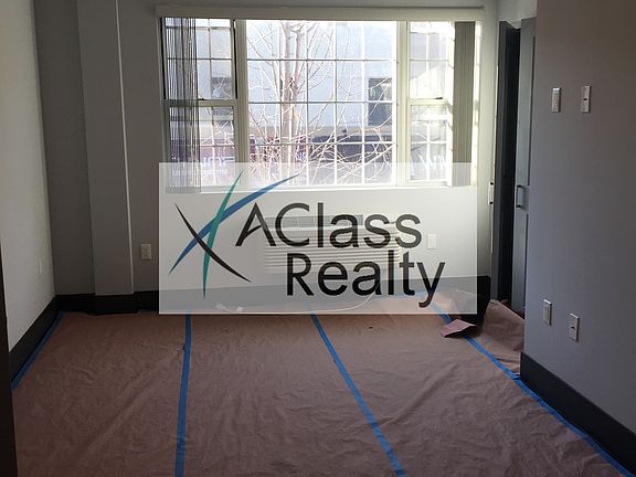 5th image of 3703 Broadway