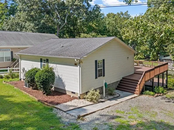 144 Friar Tuck Ter, Lexington, NC 27292