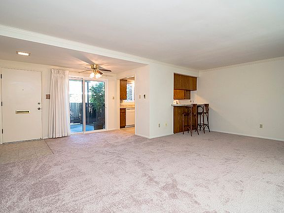 4th image of 22643 Nadine Circle #A