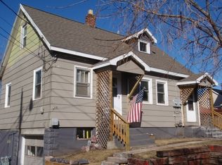 309 W Peck St, Negaunee, MI 49866