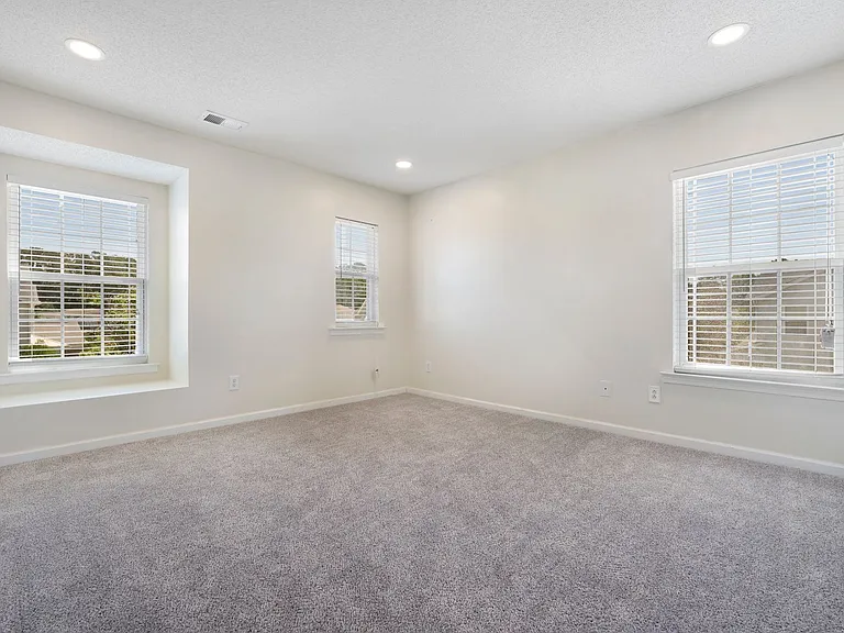 8843 Elizabeth Bennet Pl — Photo 18
