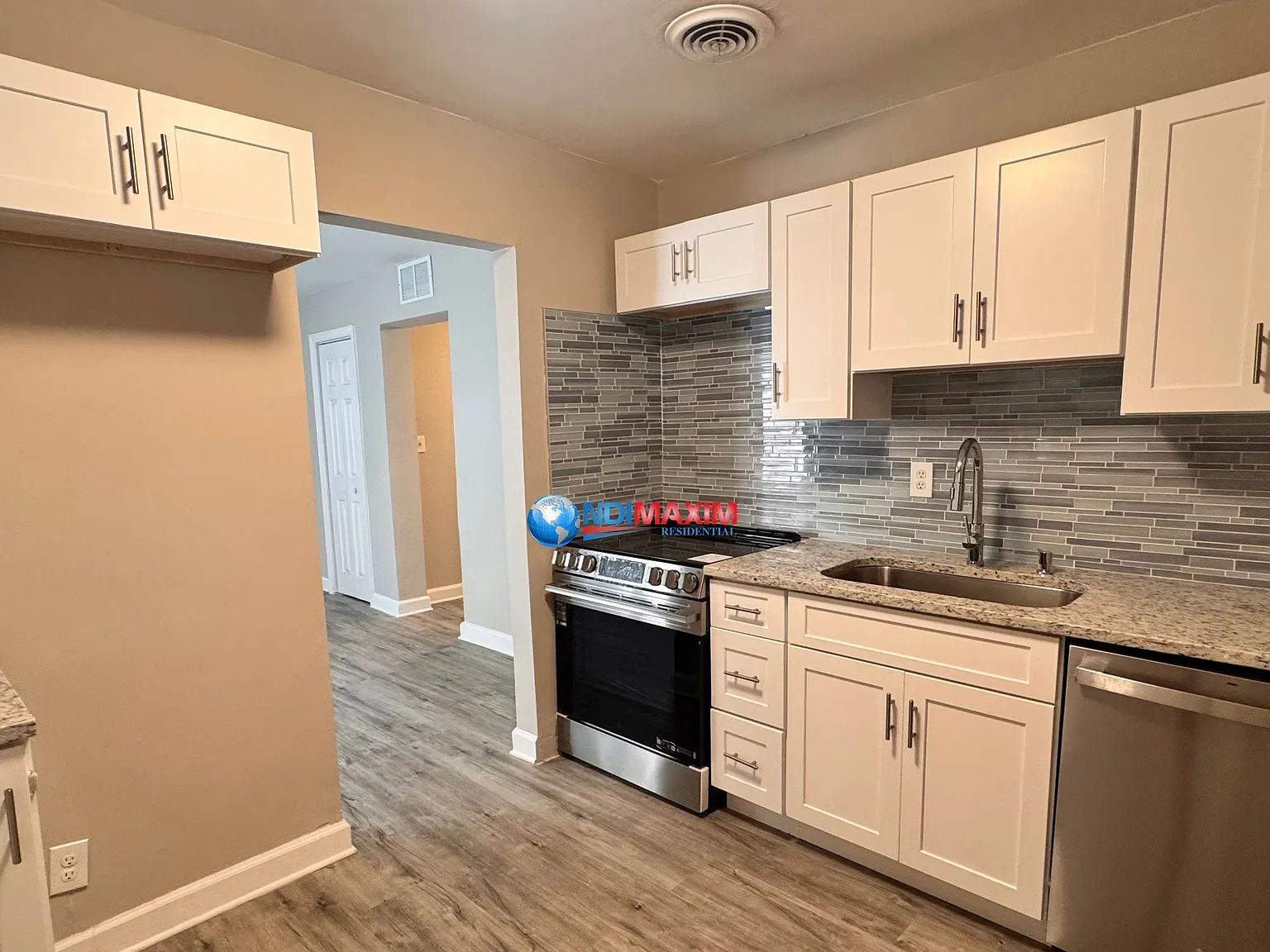 1 bed, 702 sqft, $1,695 — Photo 4