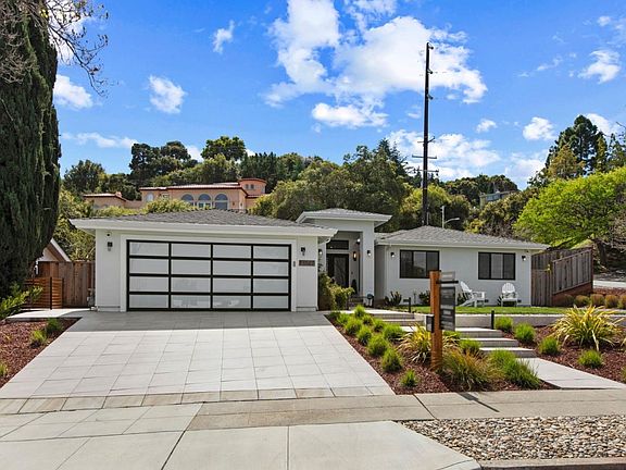 2nd image of 11147 Linda Vista Dr